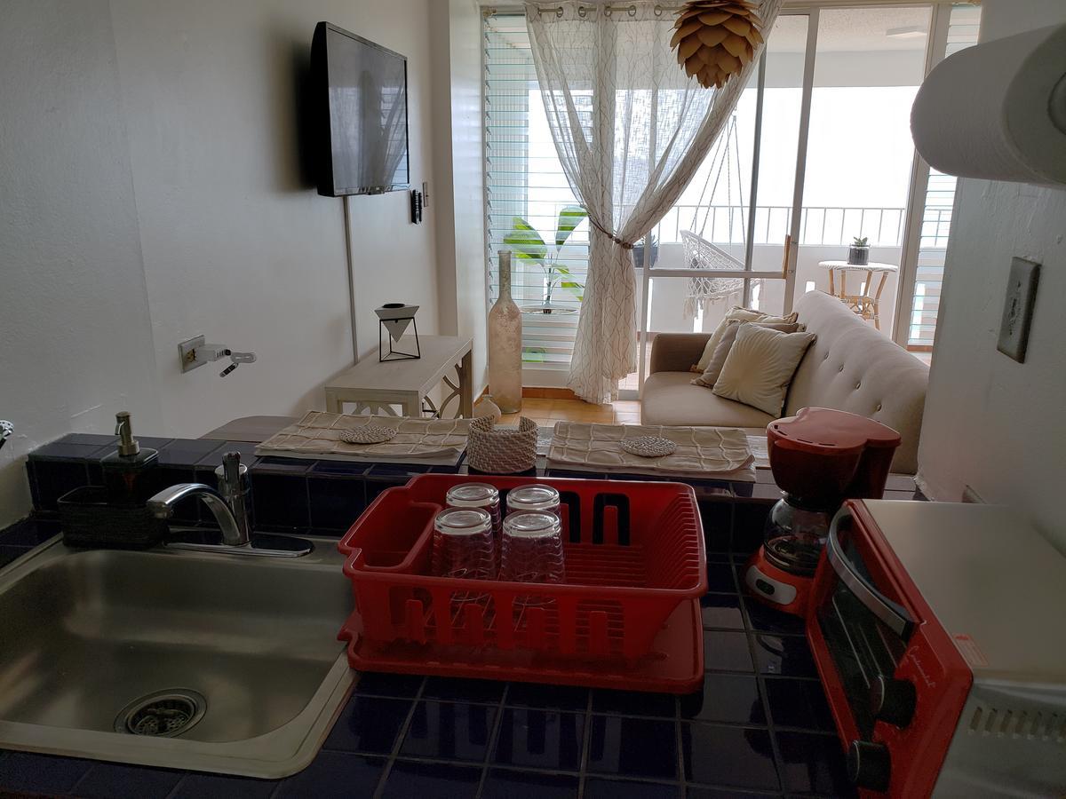 Gorgeous Beach Front Studio With Electricity Water Ac Luquillo Eksteriør bilde